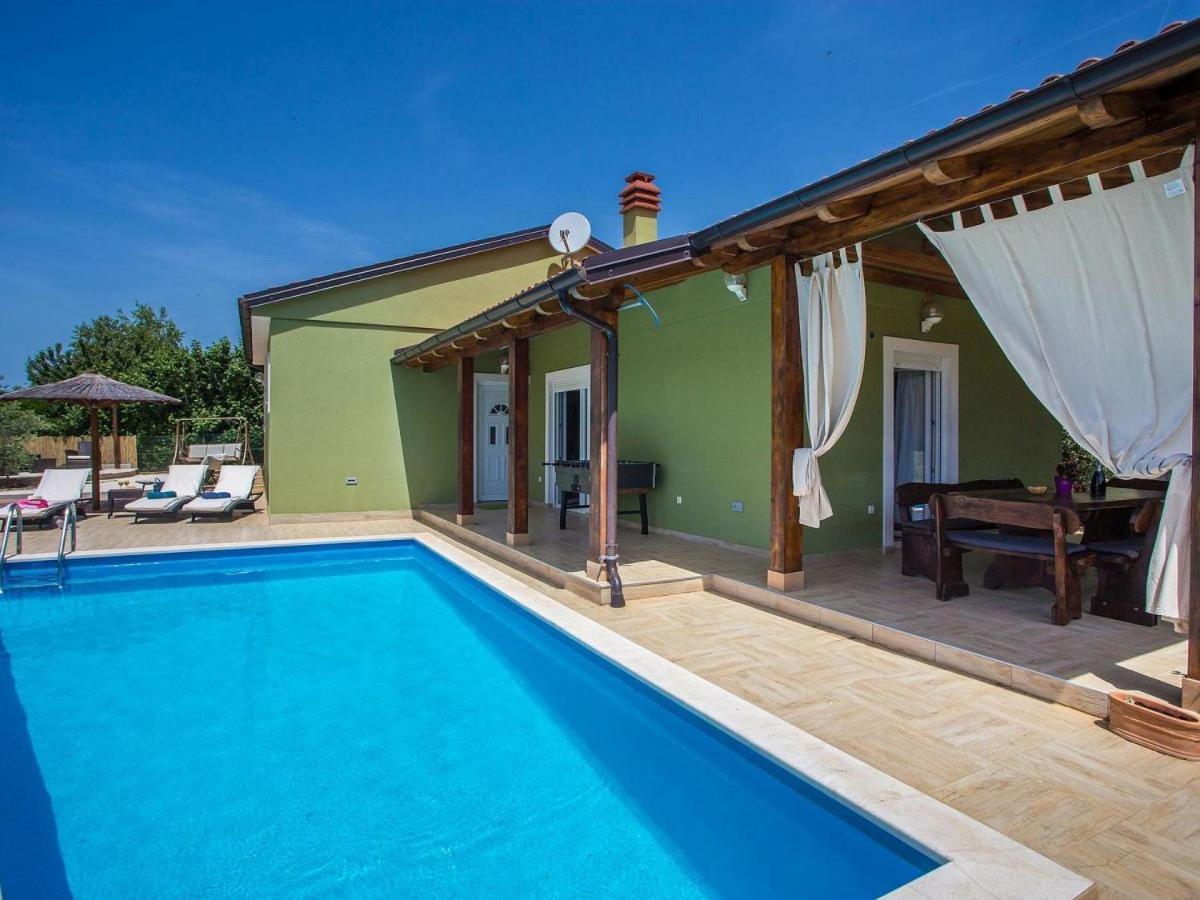 Holiday Home Tanja Пула Екстериор снимка
