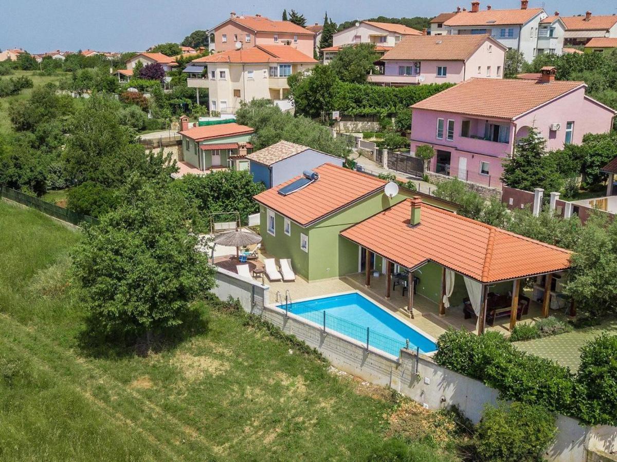Holiday Home Tanja Пула Екстериор снимка